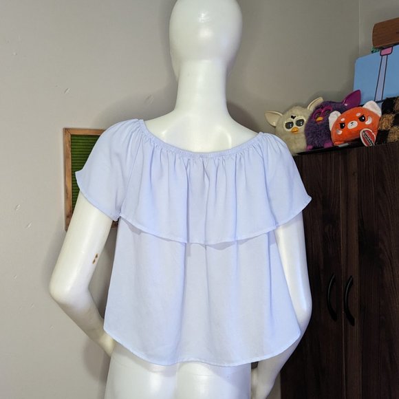 Forever 21 Baby Blue On/Off Shoulder Top S EUC - Picture 2 of 5